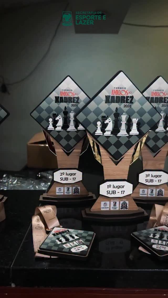 O Torneio Amigos do Xadrez 2026 reuniu estratégia, concentração e espírito esportivo em mais um grande momento para o esporte em nossa cidade.

A iniciativa reuniu participantes de diferentes cidades da região, como Carmo e Santana de Cataguases, fortalecendo o intercâmbio esportivo e a união entre os municípios.

A Prefeitura de Além Paraíba, por meio da Secretaria de Esporte e Lazer, segue incentivando iniciativas que promovem o desenvolvimento, a convivência e o fortalecimento do esporte em todas as idades.

#AlémParaíba #EsporteELazer #Xadrez #ForçaETrabalho