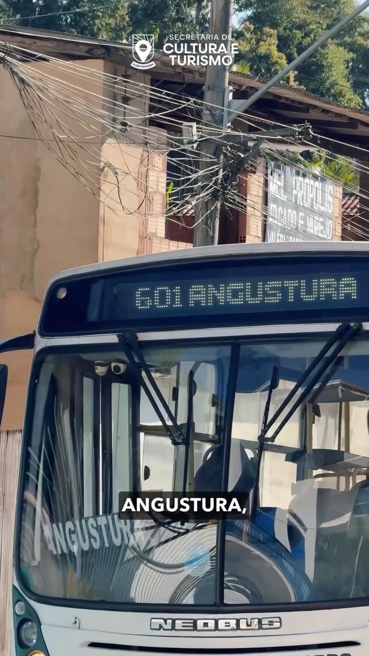 Angustura carrega em suas ruas, em sua gente e em sua memória uma parte essencial da história de Além Paraíba.

Pensando em preservar e valorizar esse legado, será criado um Espaço de Memória e Cultura na parte debaixo do prédio onde funciona o Conselho Distrital que está sendo reformado.

O novo espaço terá como objetivo contar, para moradores e visitantes, a trajetória desse distrito centenário, que deu origem ao nosso município e segue sendo símbolo de identidade, pertencimento e tradição.

Mais do que uma obra, esta é uma forma de reconhecer a importância de Angustura, manter viva a sua história e garantir que as próximas gerações conheçam as raízes de Além Paraíba.

Valorizar a memória é também cuidar do futuro.