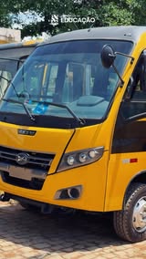 A Prefeitura Municipal de Além Paraíba, por meio da Secretaria Municipal de Educação, recebeu um novo ônibus escolar, viabilizado por meio de emenda parlamentar, que passa a integrar a frota destinada ao transporte dos estudantes da rede municipal de ensino.

A chegada do veículo representa um importante reforço para o transporte escolar, contribuindo para a ampliação da capacidade de atendimento, a melhoria das condições de deslocamento e a segurança dos alunos.

Seguimos trabalhando para fortalecer a estrutura da educação pública e garantir melhores condições de acesso ao ensino em nosso município.